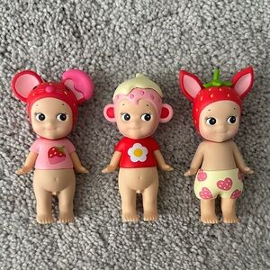 Authentic Sonny Angels Strawberry Love Series Set